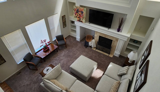 Spacious 5BR Retreat by Trails Pet-Friendly