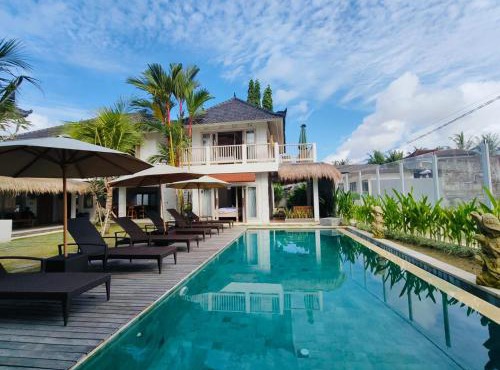 Spacious 5BR Villa -Group Friendly-Big Pool
