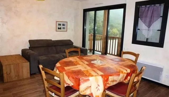 Spacious 6-bed apartment with garage, close to Barèges center