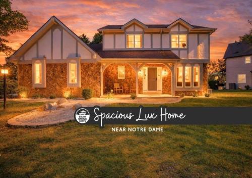 Spacious 6-Bed Luxury Home Near Notre Dame