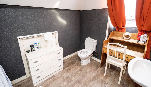 Spacious 6 bedroom Townhouse in the heart of Aberfeldy