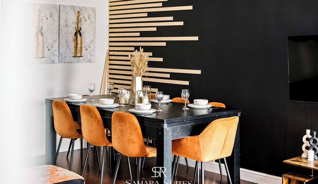 Spacious 6BR Home | Contractors Stay | Parking