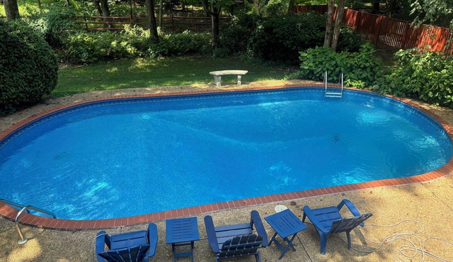 Spacious 7-bedroom house in marvelous McLean for long term rental