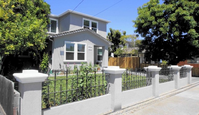 Spacious 7-bedroom/7-Bath in enchanting neighborhood of Santa Clara