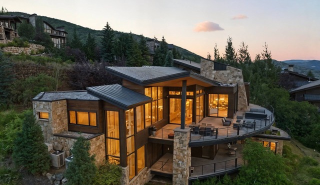 Spacious 7BR Deer Valley Ski In Ski Out Retreat w Theater and Elegant Mountain Style