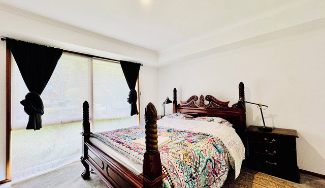 Spacious 7BR Dual Living Home with Two Kitchens