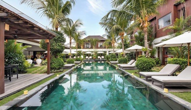 Spacious, 9 Bedroom Villa in Seminyak