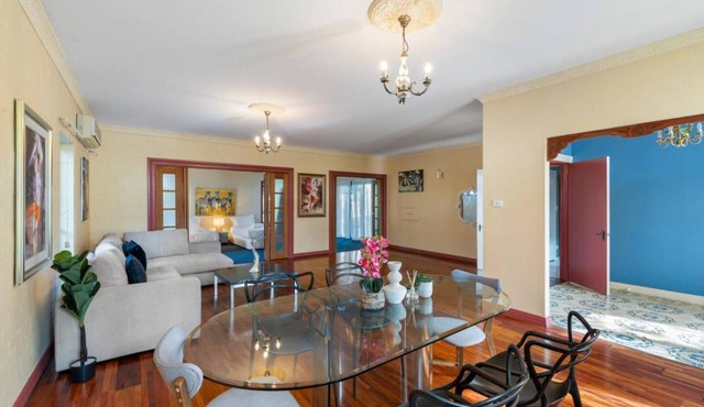 Spacious Affordable 7B3B 2 Living Pool Yard and Mall