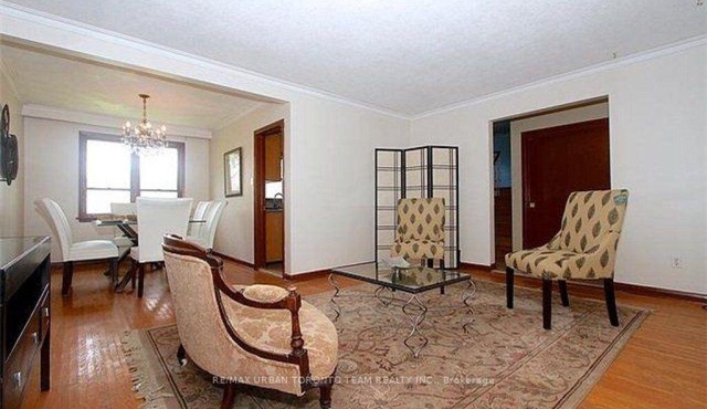 Spacious & Affordable Stay in Prime Toronto – Experience the Best of City Living