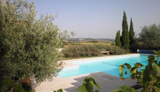 Spacious & Airy Village House with Large Garden and Private enclosed Pool