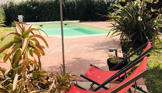 SPACIOUS and Comfortable villa any comfort and swimming pool