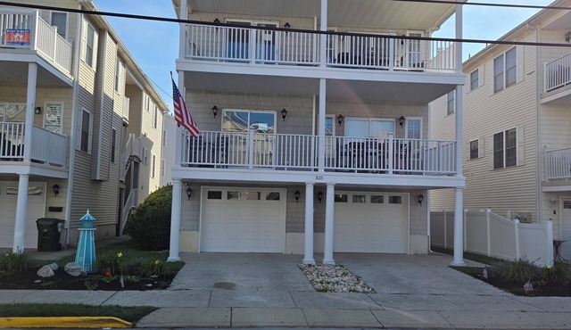 Spacious and Beautiful 4 Bedroom Condo