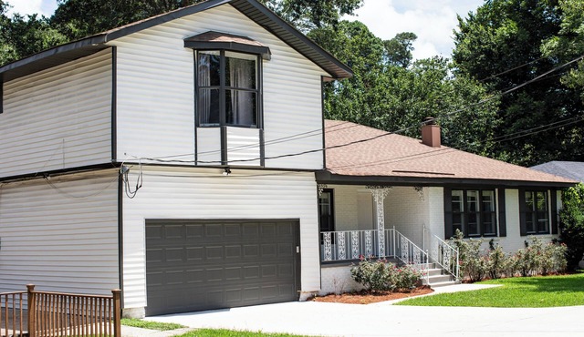 Spacious and Charming home in South Highlands