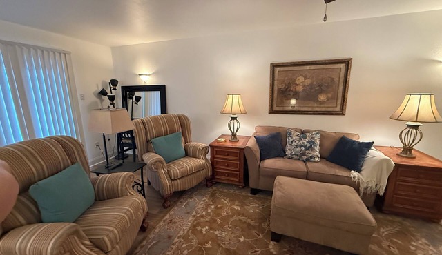 Spacious and Convenient townhome in METAIRIE