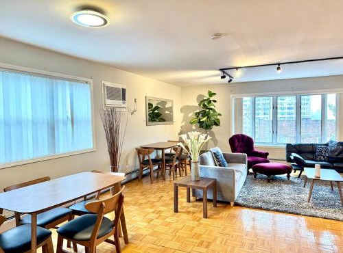 Spacious and Convinient near NYC Parking Available