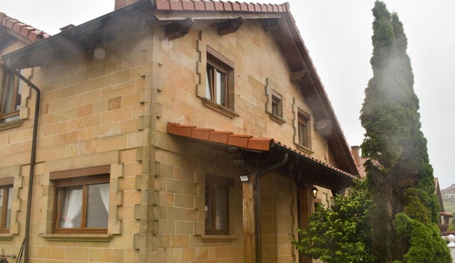 Spacious and comfortable villa with garden