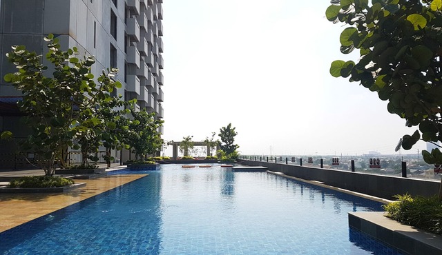 Spacious And Homey 2Br At Tree Park City Cikokol Apartment