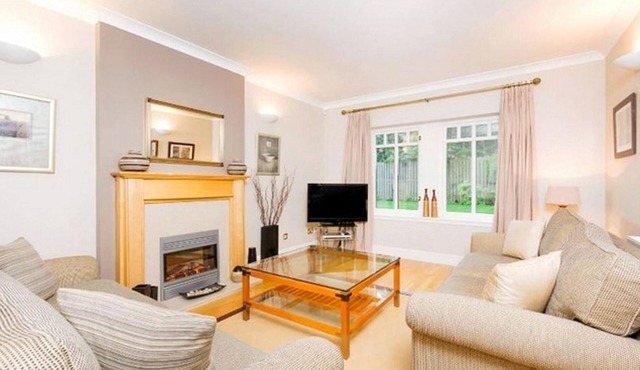 Spacious and luxurious, Barnton - Cramond, Edinburgh - near golf, city, sea