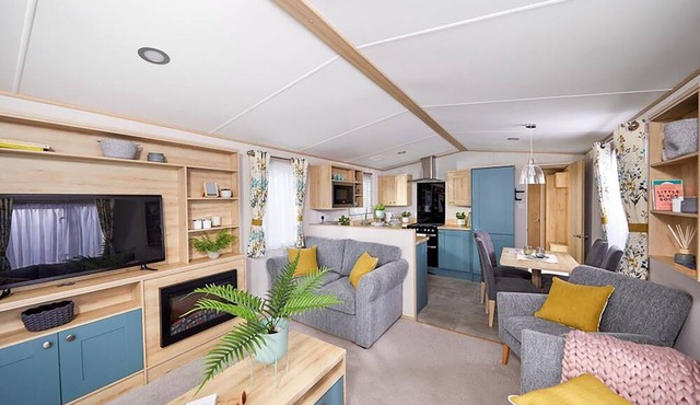 Spacious and modern 12ft-wide caravan with one double and two twin.