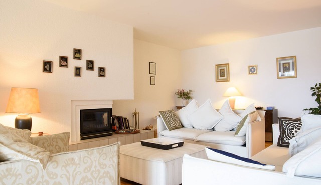 Spacious and modern flat Geneva city center