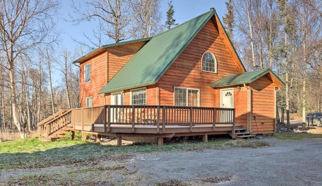 Spacious and Private Home with Lazy Mountain View