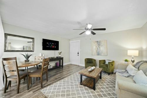 Spacious and Stylish Apartment right near ATT Stadium