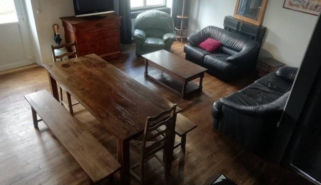 Spacious and warm house in central Brittany