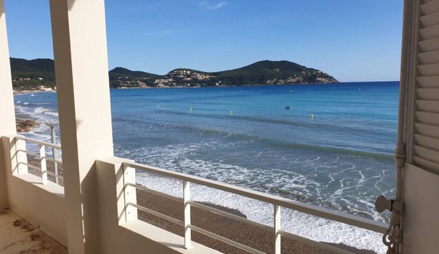 Spacious apartment Unobstructed View Of Mediterranean Sea In The Heart Of The Village