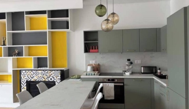 Spacious apartment 100m2 6 persons Lourdes