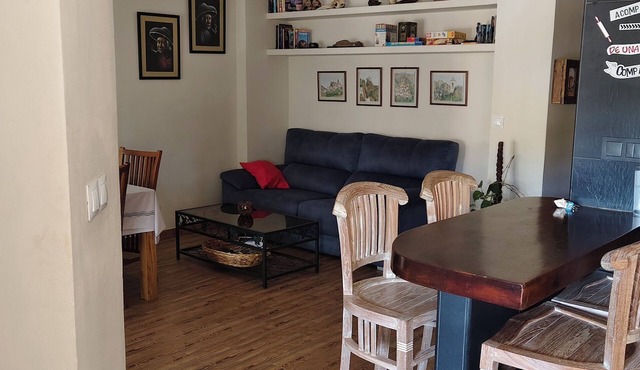 Spacious apartment between the sea and the mountains, with incredible views.