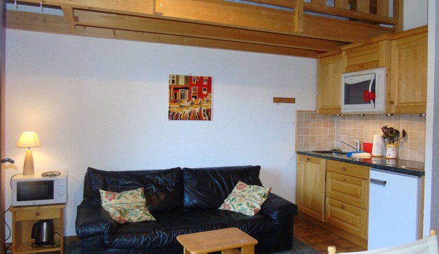 Spacious apartment for 6 with balcony in Châtel