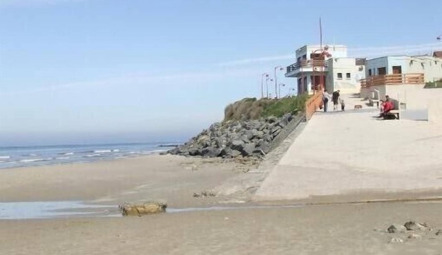 Spacious apartment with sunny sea views from the skylights with terrace