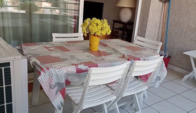 Spacious apartment, air-conditioned - 4 guests