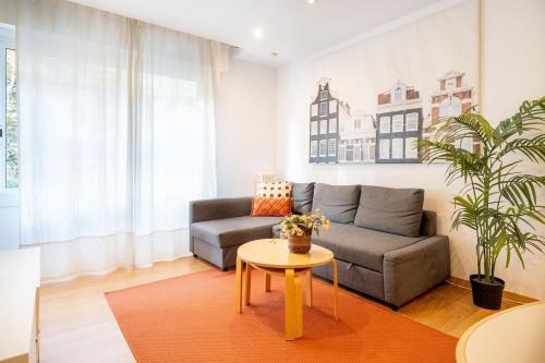 Spacious apartment in Sant Gervasi