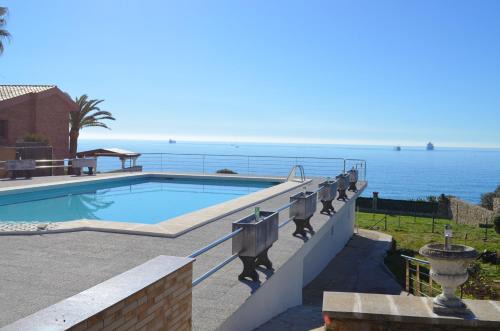 Spacious Apartment in Tarragona + Pool