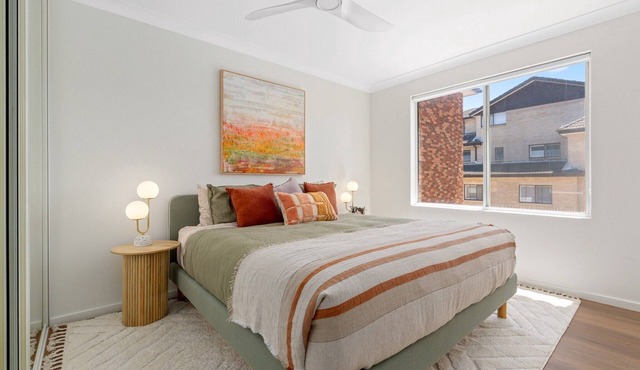 Spacious Apartment Near Cronulla Beach