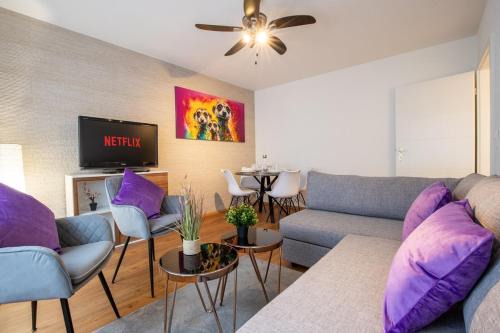 Spacious Apartment near Roche and Tinguely - Special MAGICAL MEERKATS 1 Apartment, Basel, up to 6 guests