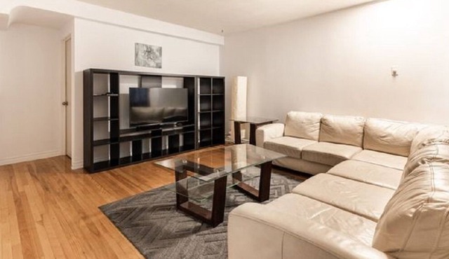 spacious apartment well situated-4BR,2BT