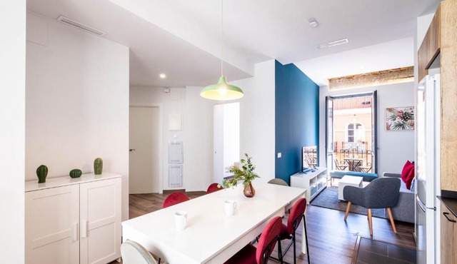 Spacious Apartment with Great Views