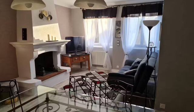 Spacious Apartment with Valley View - 2 Bedrooms in Thiers