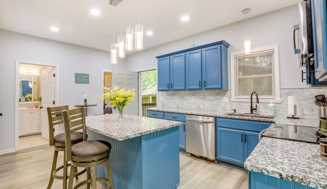 Spacious Atlanta Home ~ 2 Mi to Downtown!