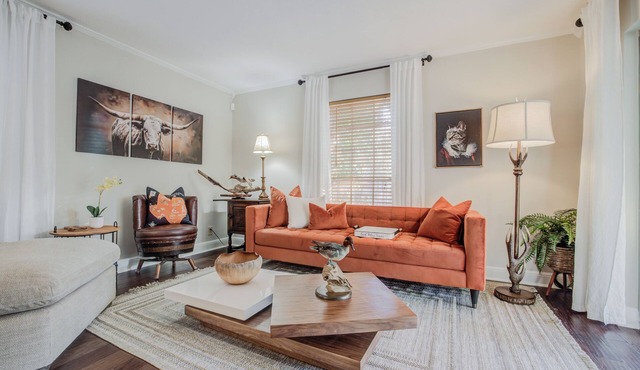 Spacious Austin 4BR Retreat | Game Room & Hot Tub