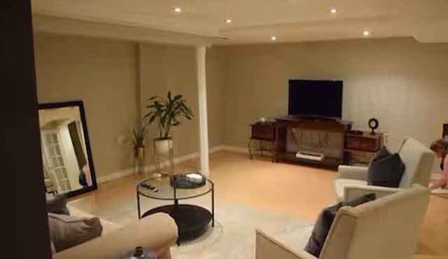 Spacious Basement Apt Open Concept wth Separate Entrance No Walls Dividing Rooms