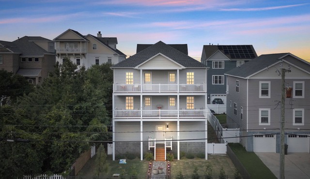Spacious Bayfront Retreat