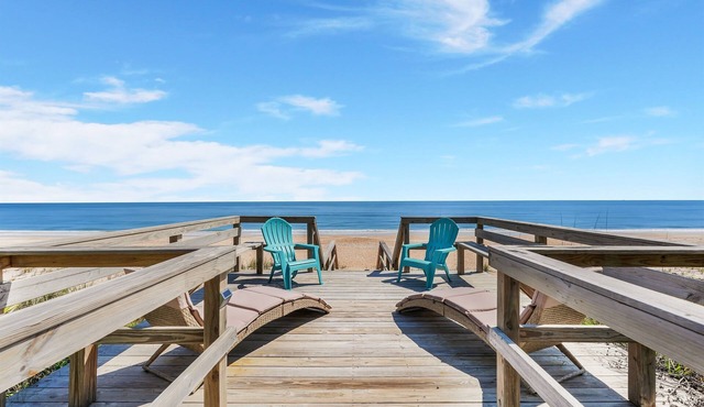 Spacious & Beautiful Oceanfront 4 br/3ba Spring Break Discounts