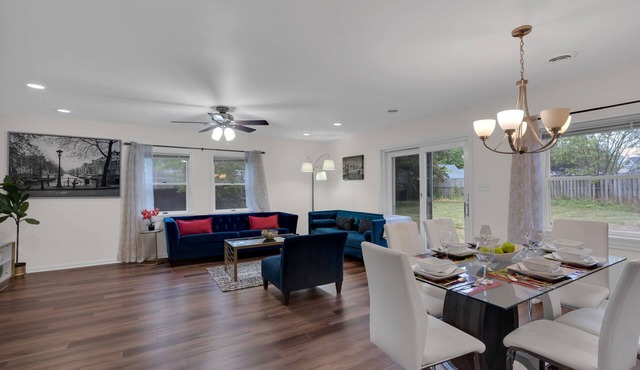 Spacious & beautiful Home Near Herndon/IAD Airport/Ashburn
