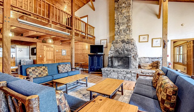 Spacious Black Mountain cabin with game room, wood fireplace, firepit, & W/D