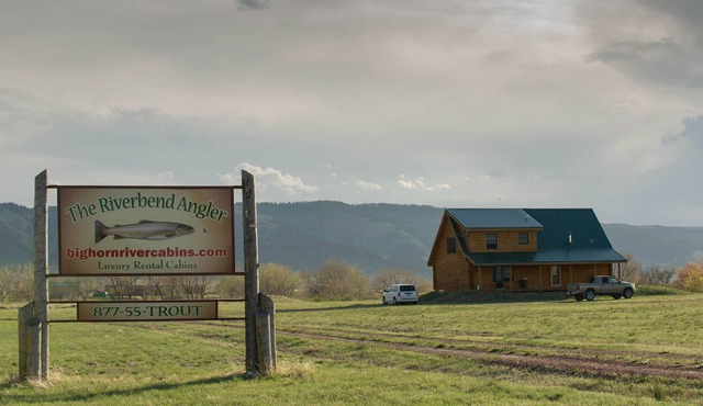 Spacious Bluff Cabin #2 Overlooking Bighorn River