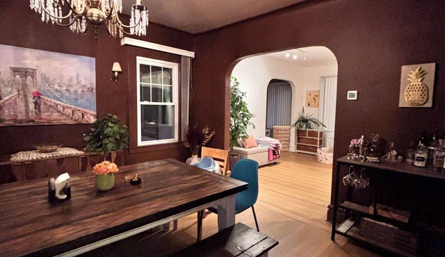 Spacious & Bright 1927 Home, 30 Min to NYC