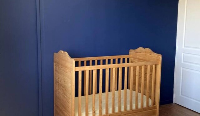 Spacious, bright house 800m from the beach